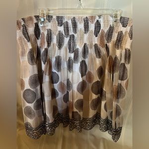 White House Black Market Silk Skirt. Size XL.